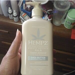 Hempz Koa & Sweet Almond Shea Butter Moisturizer